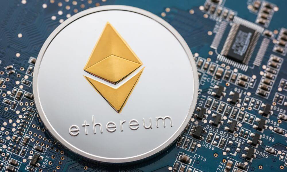Ethereum Shows Signs of Life, Hits $1,400 After Merge - Forexsail